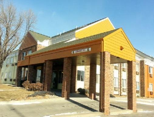 Sunset Inn & Suites Lincoln Buitenkant foto
